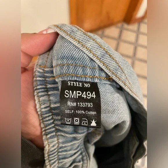 POL Distressed Denim Lace Pocket Cargo Jogger - Picture 7 of 8